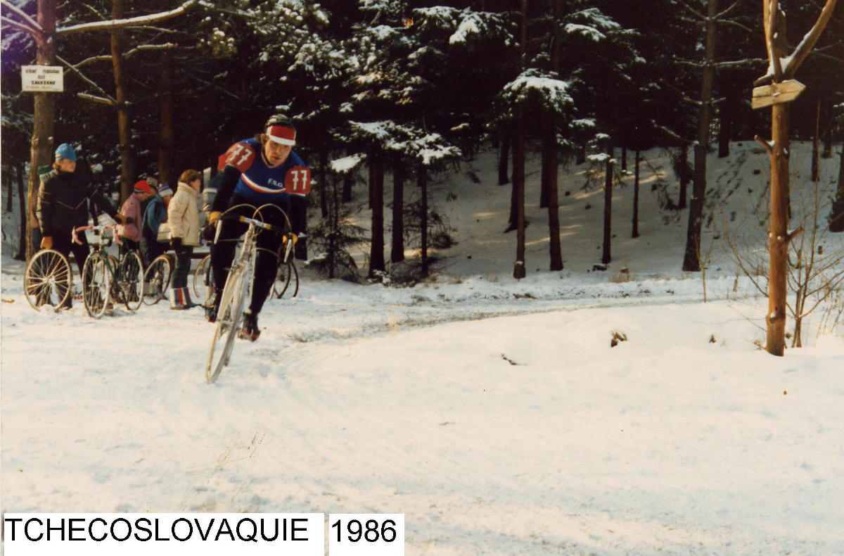 TCHECOSLOVAQUIE 1985