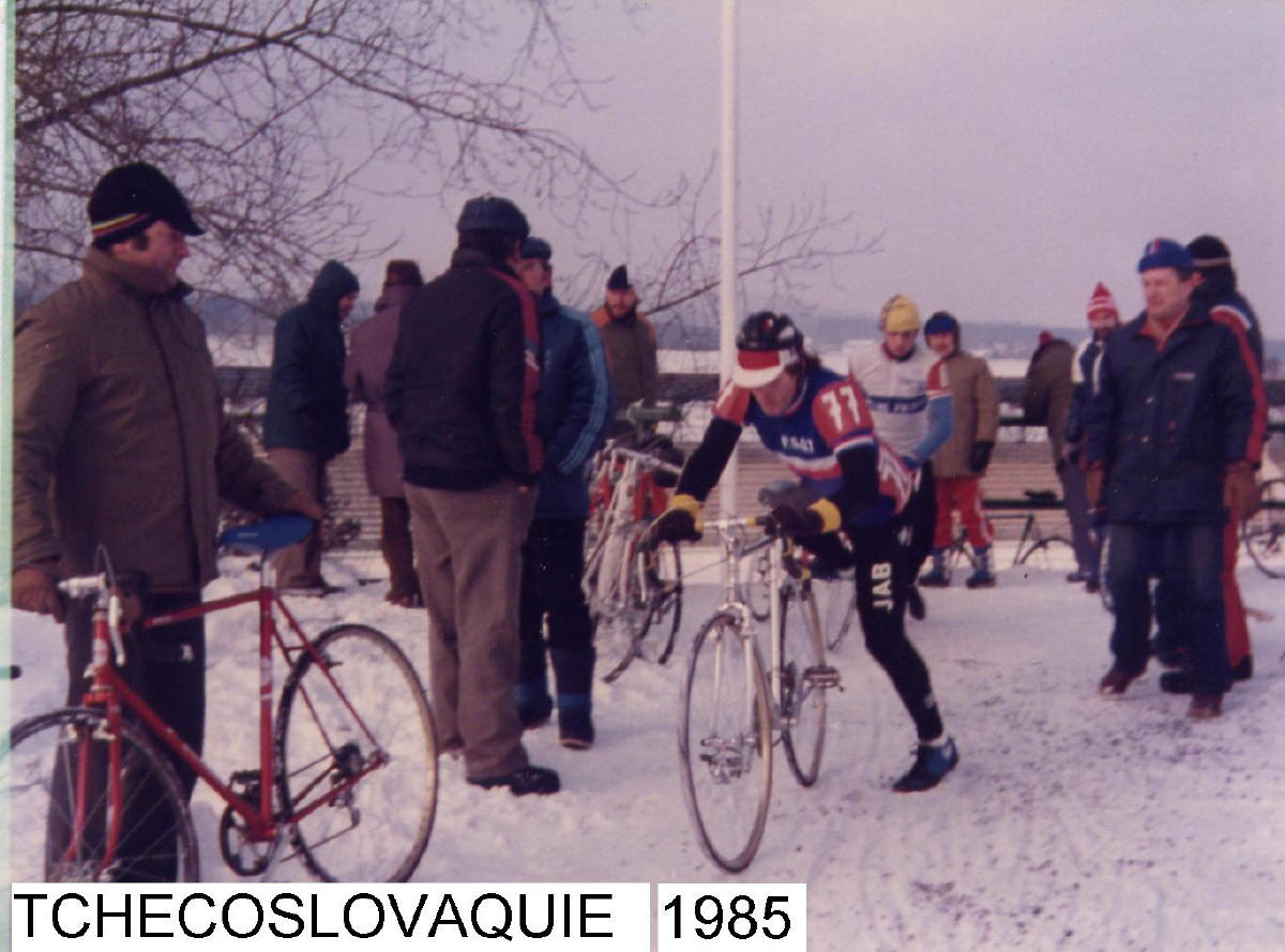 TCHECOSLOVAQUIE 1985